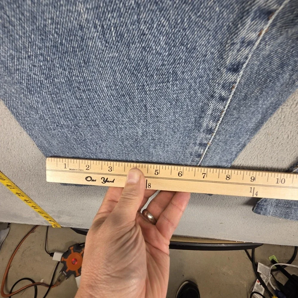Vintage Diesel Jeans Mens 32x28‎ Blue Relaxed Tapered Button Fly Made In Italy